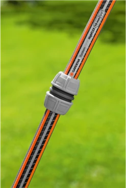 Gardena 19mm Maxi-Flo Hose Joiner/Repairer 5 Gardena 19mm Maxi-Flo Hose Joiner/Repairer -Garden Care Store Gardena Maxi Flo Hose Joiner Repairer for 19mm Hose 2 52716.1707262899